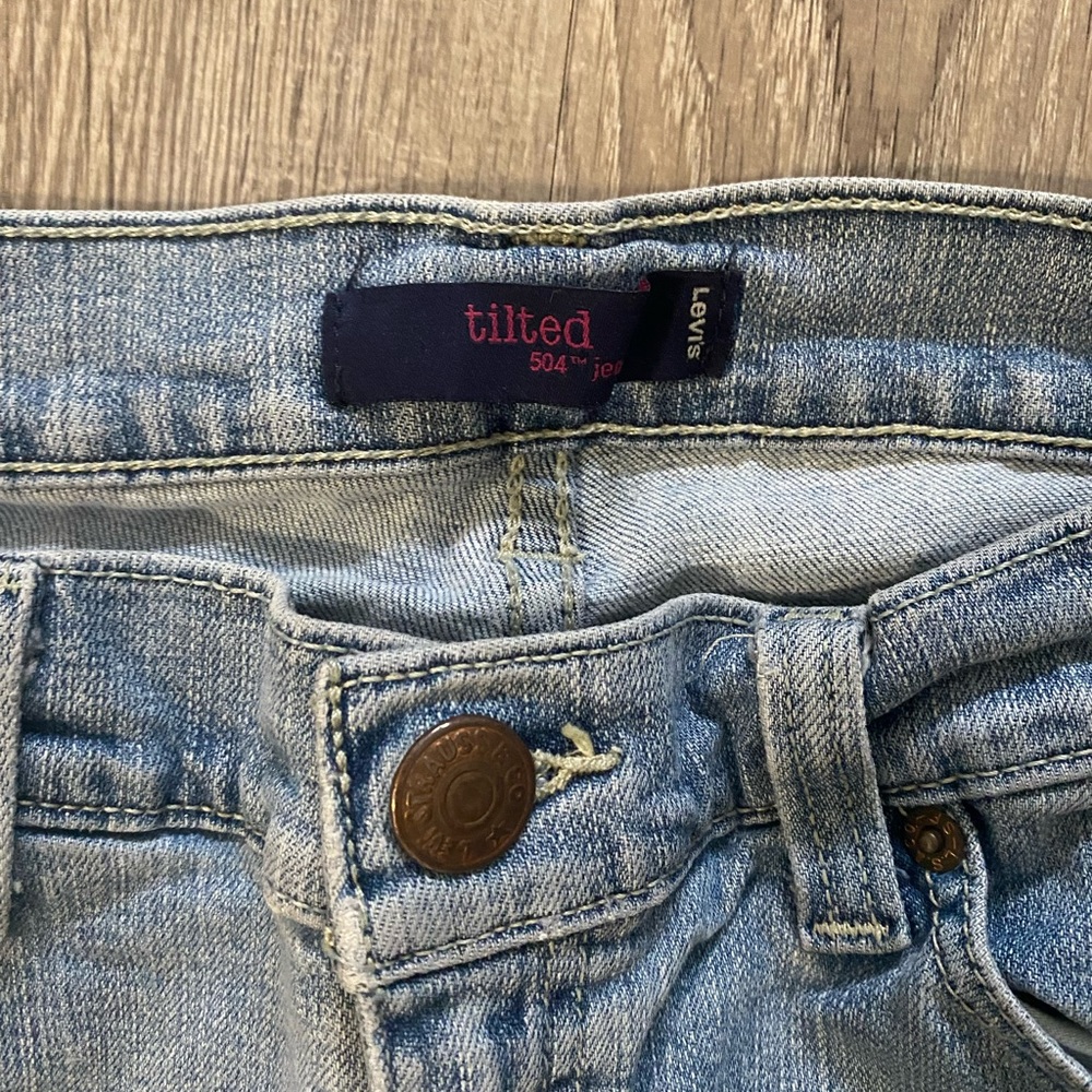 504 Levi’s - image 2